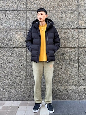 「417 EDIFICE（フォーワンセブンエディフィス）のアイテム（スウェットパンツ）」を使った、MITTYさん（メンズ・176cm）の冬コーディネート