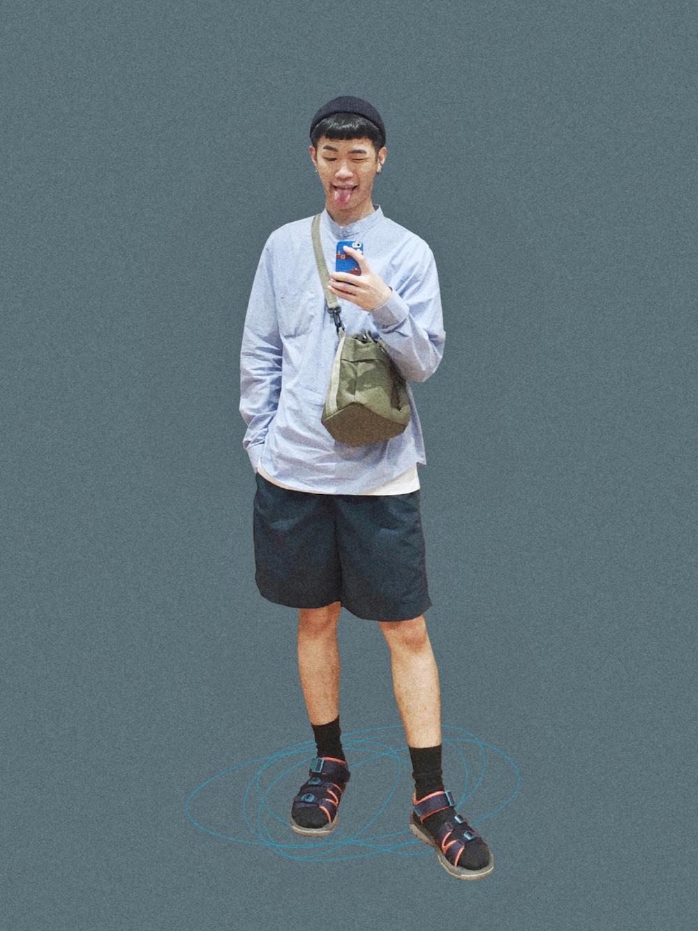 「軍綠色、ootd」｜「plain-meのアイテム（ドラムバッグ、グリーン系）」を使った、威蒿 weiさん（メンズ・175cm）の春コーディネートの1枚目の写真