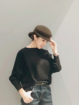 「EVRIS（エヴリス）のアイテム（アクセサリー）」を使った、Asami Shigetaさん（レディース・158cm）の秋コーディネート