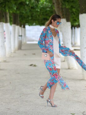 Ruxandra Ioanaさんのコーディネート