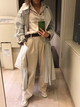 「CONVERSE（コンバース）のアイテム（スニーカー、ベージュ系）」を使った、xu1129さん（レディース・166cm）の春コーディネート