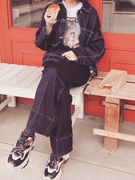 「UNITED ARROWS（ユナイテッドアローズ）のアイテム（デニムパンツ、ブルー系）」を使った、xu1129さん（レディース・166cm）の春コーディネート