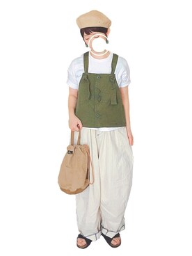 「カーキ×ホワイト」｜「アイテム（帽子）」を使った、Chii🌈さん（レディース・155cm）の夏コーディネート