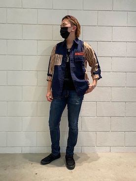 スリッポンを使った スキニーデニム のメンズ人気ファッションコーディネート Wear