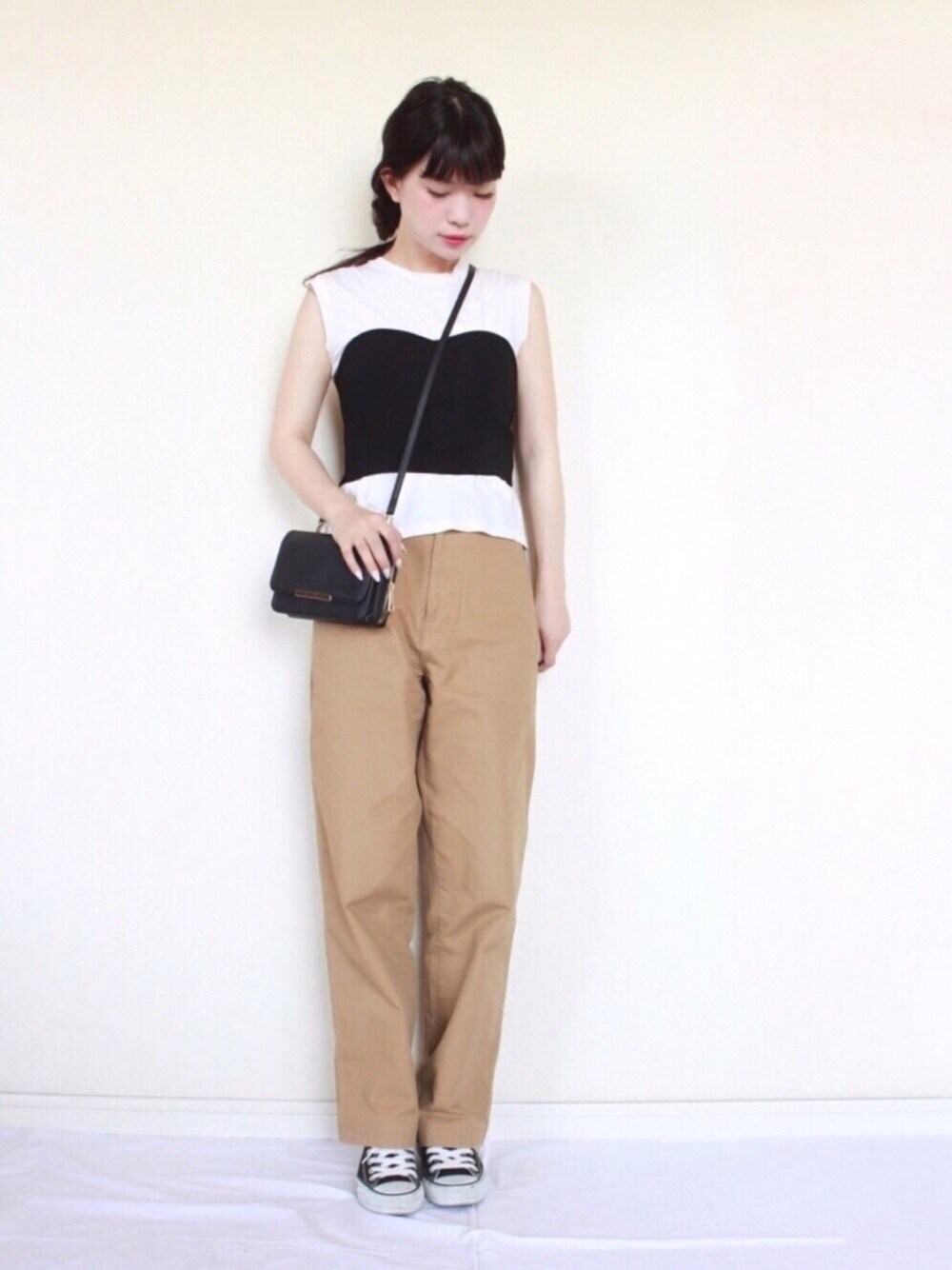 「夏、大人カジュアル、オトナ女子、カジュアルコーデ、ootd、outfit、チノパン、ビスチェ、ノースリーブ、シンプル」｜「IG:mai1220のアイテム（その他、その他）」を使った、まいさん（レディース・164cm）の夏コーディネートの1枚目の写真