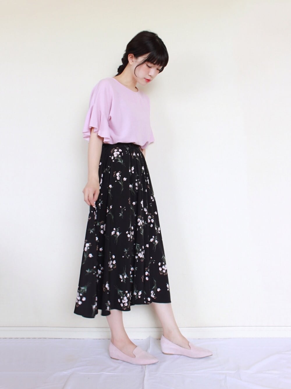 「カジュアル、ピンク、シンプルコーデ、雨の日コーデ、プチプラコーデ、オトナカジュアル、fashion、casual、黒、フレアスカート」｜「IG:mai1220のアイテム（その他、その他）」を使った、まいさん（レディース・164cm）の夏コーディネートの1枚目の写真