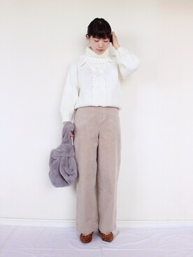 「OZOC（オゾック）のアイテム（バッグ）」を使った、まいさん（レディース・164cm）の秋コーディネート