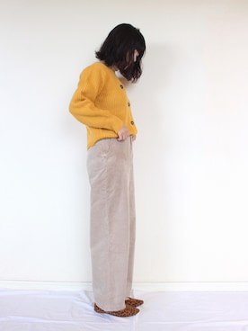 「URBAN RESEARCH DOORS（アーバンリサーチドアーズ）のコーデュロイパンツ（その他パンツ）」を使った、まいさん（レディース・164cm）の秋コーディネート