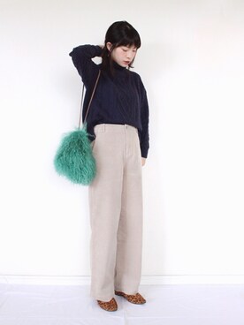 「URBAN RESEARCH DOORS（アーバンリサーチドアーズ）のコーデュロイパンツ（その他パンツ）」を使った、まいさん（レディース・164cm）の冬コーディネート