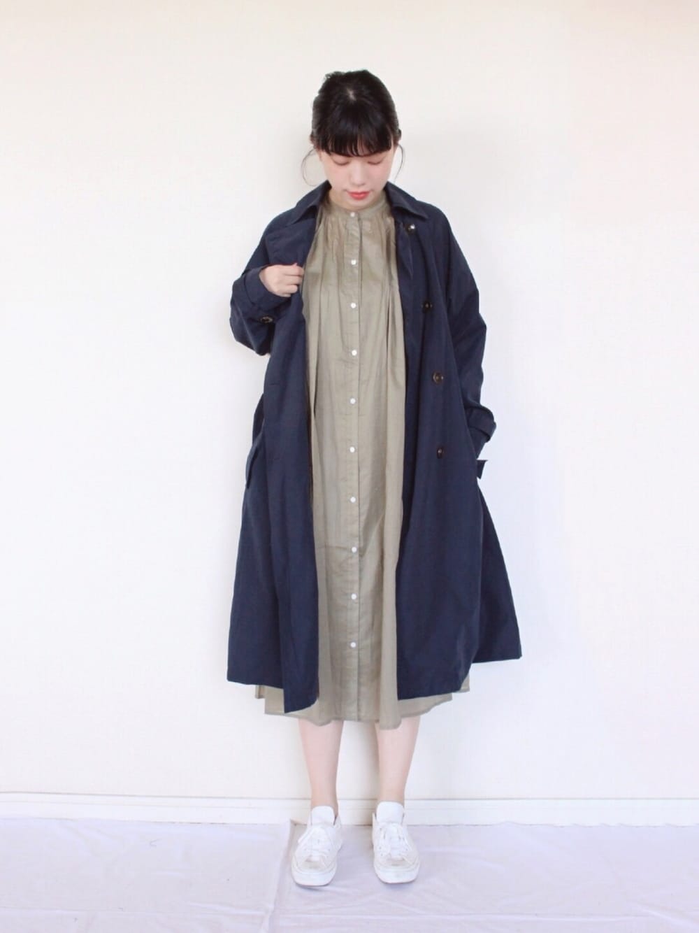 「春コーデ、シンプルコーデ、おしゃれさんと繋がりたい、Sonny　Label、サニーレーベル、トレンチコート、ワンピース、カーキ、ナチュラル、カジュアル」｜「IG:mai1220のアイテム（その他、その他）」を使った、まいさん（レディース・164cm）の春コーディネートの1枚目の写真