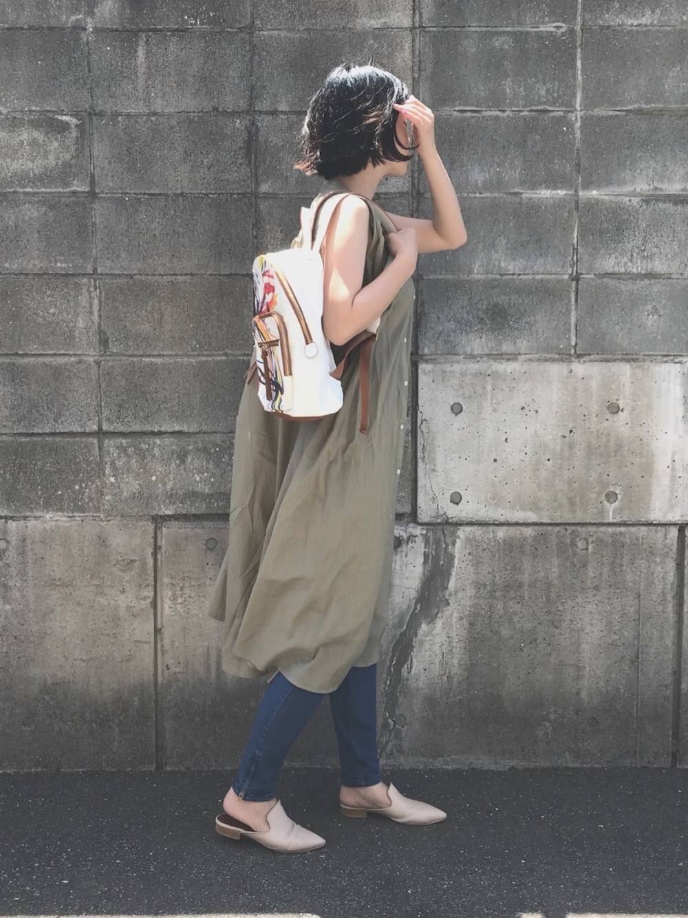 「夏コーデ、シンプルコーデ、ゆるコーデ、Desigual、デジグアル、おしゃれさんと繋がりたい、オトナカジュアル、Sonny　Label、サニーレーベル、カーキ」｜「IG:mai1220のアイテム（その他、その他）」を使った、まいさん（レディース・164cm）の春コーディネートの1枚目の写真