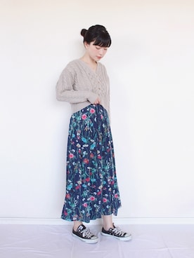 「TRUNO by NOISE MAKER（トルノバイノイズメーカー）の新色＆新柄発売　★ボタニカル花柄スカート★（スカート）」を使った、まいさん（レディース・164cm）の秋コーディネート