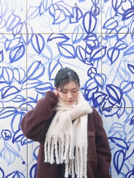 「mystic（ミスティック）のアイテム（ストール/ショール）」を使った、まいさん（レディース・164cm）の冬コーディネート