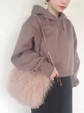 「スウェットパーカー」｜「アイテム（その他）」を使った、まいさん（レディース・164cm）の冬コーディネート