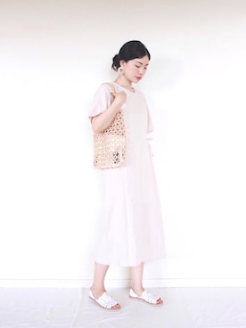 「CHAMULA（チャムラ）のアイテム」を使った、まいさん（レディース・164cm）の夏コーディネート