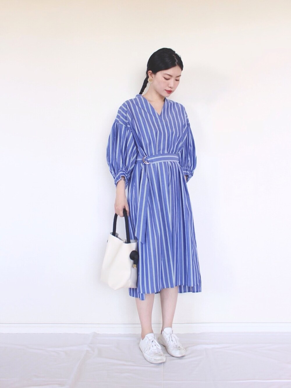 「NOLLEY'S、ノーリーズ、夏コーデ、ラフ、大人コーデ、きれいめカジュアル、ストライプシャツ、シャツワンピ、カジュアルコーデ、スニーカーコーデ」｜「IG:mai1220のアイテム（その他、その他）」を使った、まいさん（レディース・164cm）の夏コーディネートの1枚目の写真