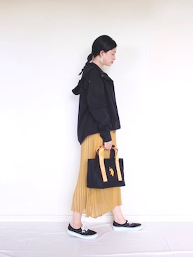 「URBAN RESEARCH Sonny Label（アーバンリサーチサニーレーベル）のアイテム（マウンテンパーカー）」を使った、まいさん（レディース・164cm）の秋コーディネート