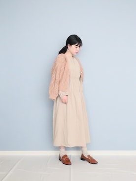 「select MOCA（セレクトモカ）の柔らかく履きやすいフェイクレザーゴールドビット付きローファー（ローファー）」を使った、まいさん（レディース・164cm）の冬コーディネート