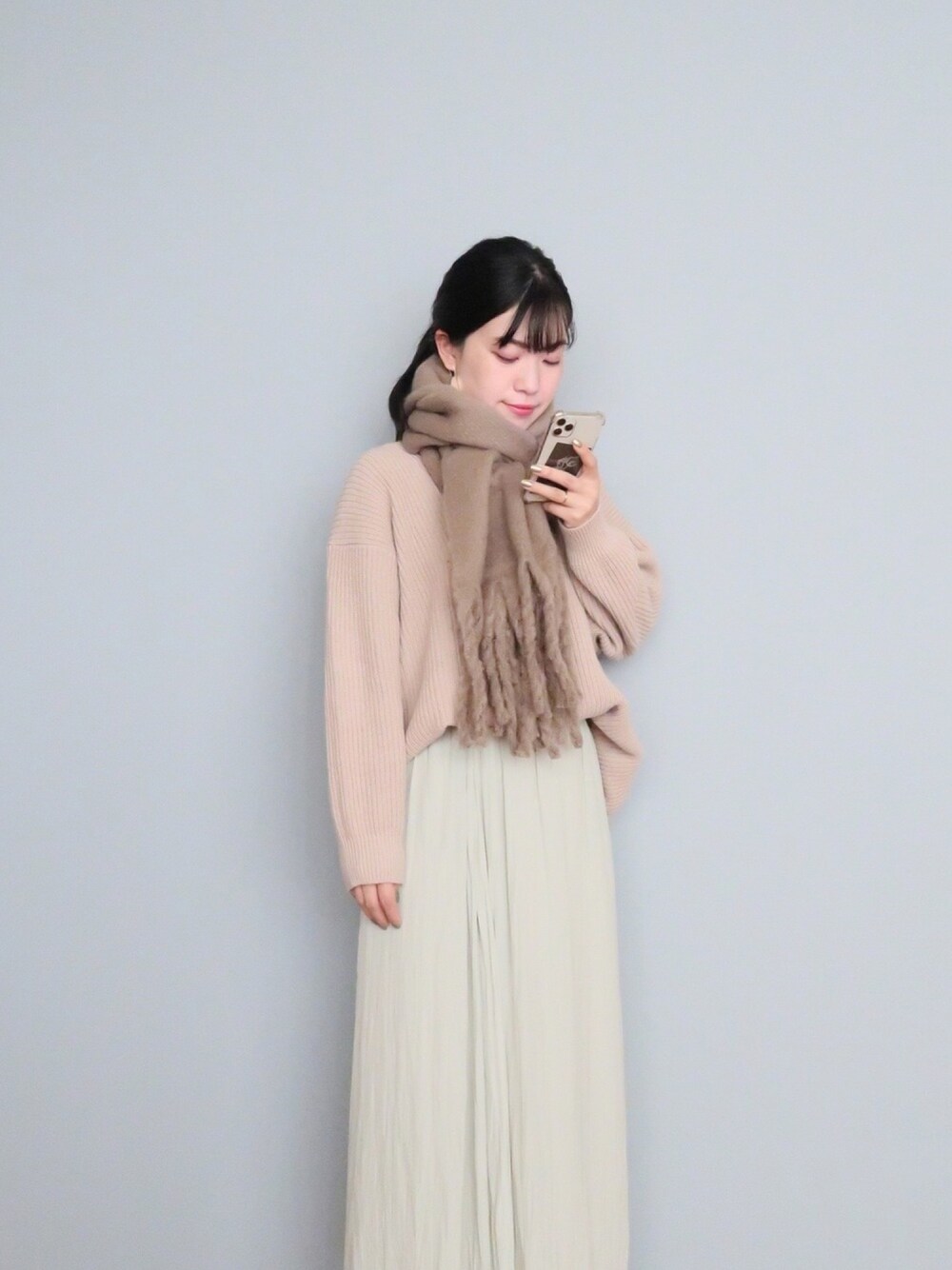 「SENSEOFPLACE、センスオブプレイス、ユニクロ、ユニクロコーデ、UNIQLO、ボリュームニット、大人カジュアル、シンプルコーデ、カジュアル、ゆるコーデ」｜「IG:mai1220のアイテム（その他、その他）」を使った、まいさん（レディース・164cm）の冬コーディネートの1枚目の写真