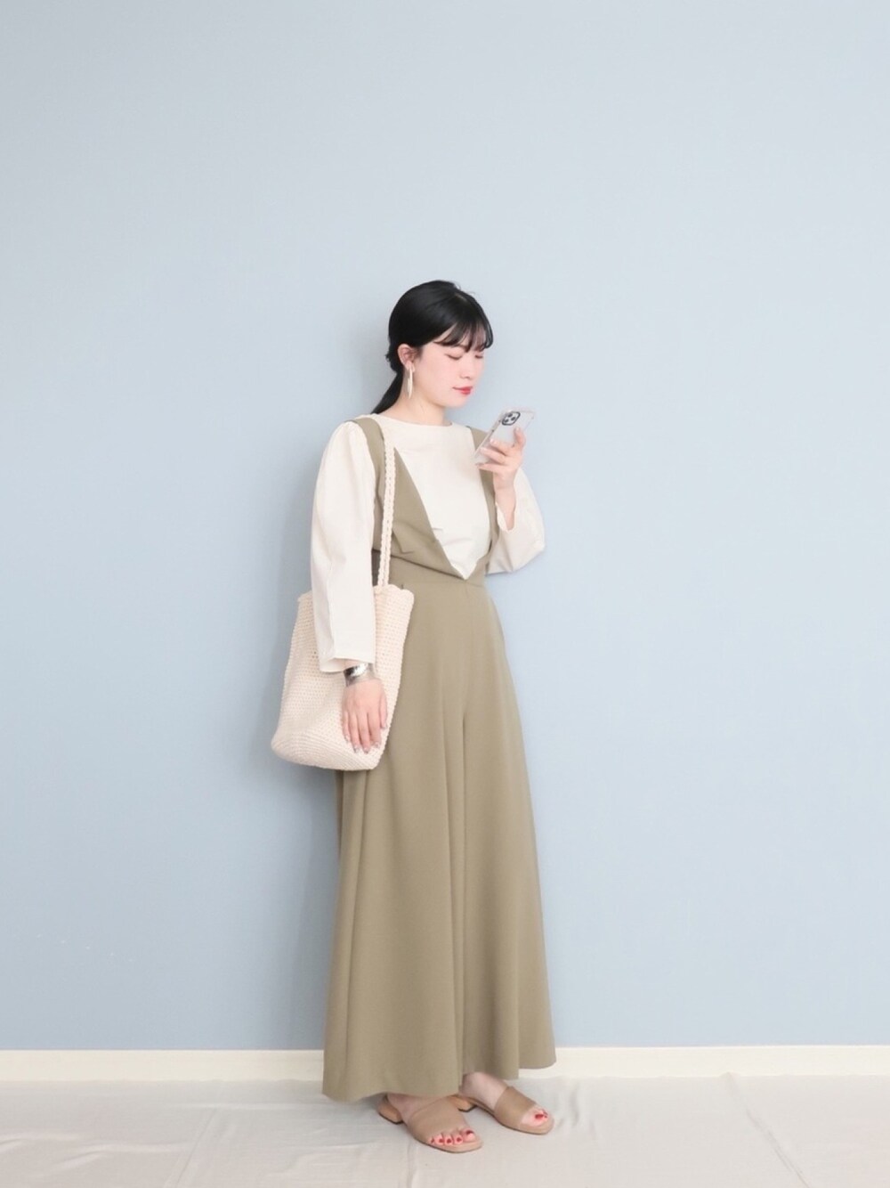 「linom、AMERI、おうちファッション、休日コーデ、休日スタイル、リラックススタイル、カジュアルコーデ、着回しコーデ、きれいめカジュアル、大人カジュアル」｜「IG:mai1220のアイテム（その他、その他）」を使った、まいさん（レディース・164cm）の春コーディネートの1枚目の写真