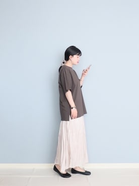 「EDWIN」｜「アイテム（スカート）」を使った、まいさん（レディース・164cm）の春コーディネート