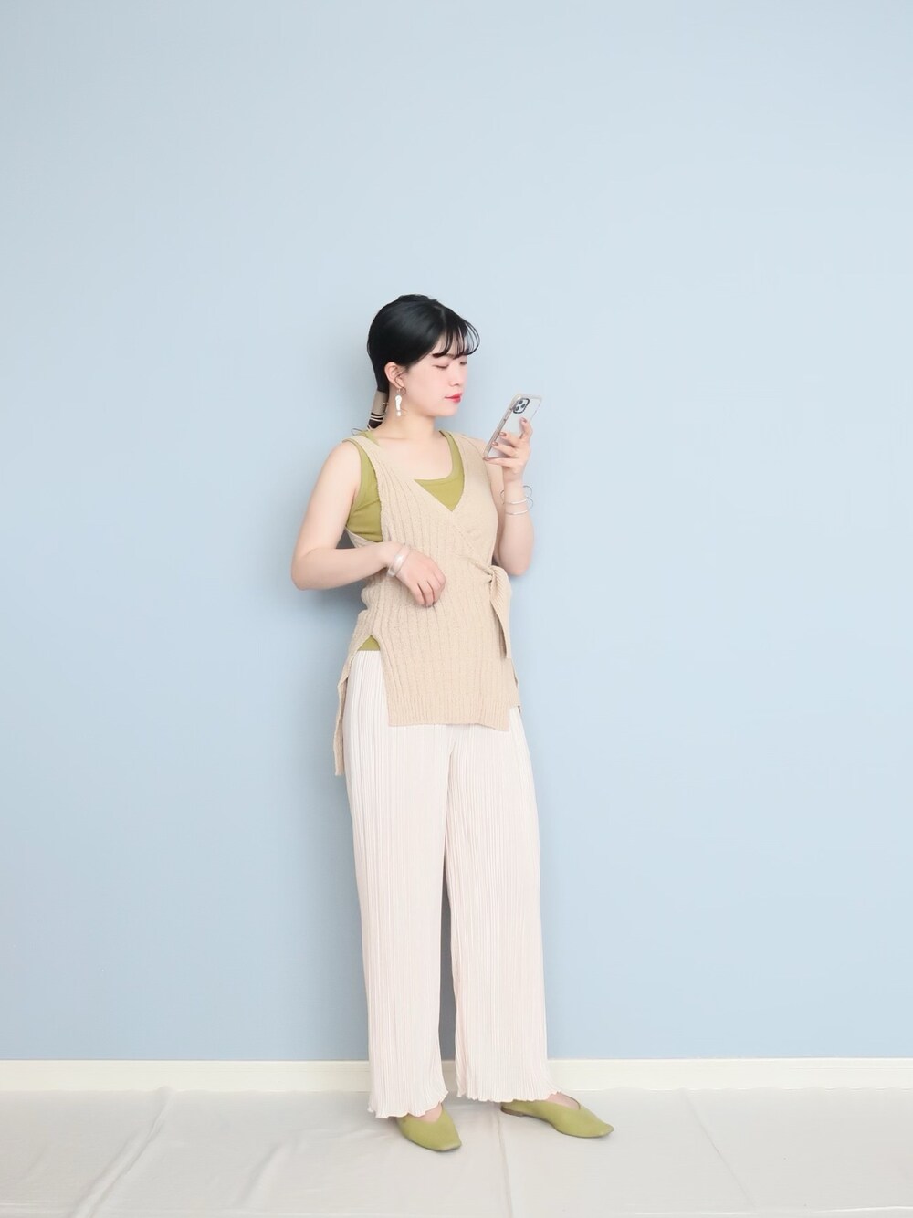 「laato、ラート、mode、シンプル、ゆるコーデ、リラックススタイル、カジュアル、大人コーデ、着回しコーデ、ラフ」｜「IG:mai1220のアイテム（その他、その他）」を使った、まいさん（レディース・164cm）の春コーディネートの1枚目の写真