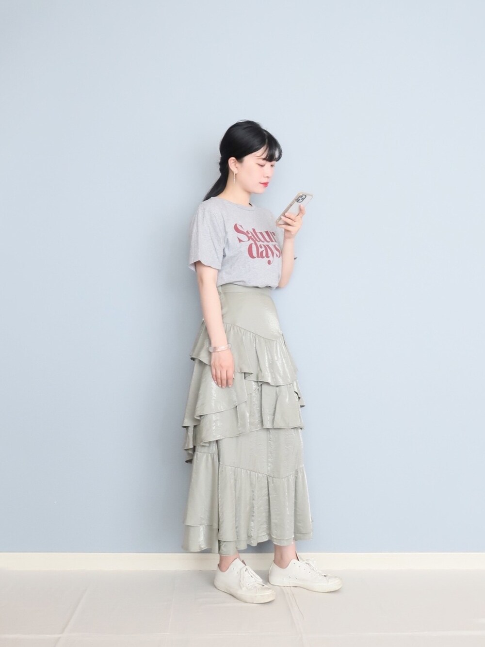 「シンプルコーデ、大人女子、ラクチンコーデ、カジュアル、韓国ファッション、オトナカジュアル、AMERI、saturdays、メンズＴシャツ、サテンスカート」｜「IG:mai1220のアイテム（その他、その他）」を使った、まいさん（レディース・164cm）の夏コーディネートの1枚目の写真