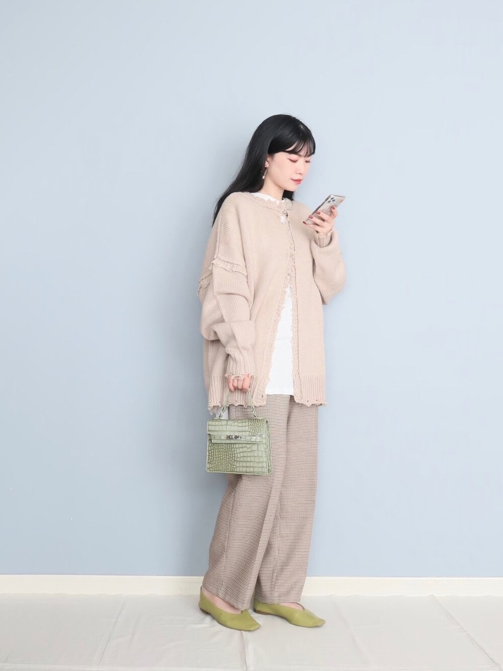 「forksy、秋のコーデ、shopnikoniko、カジュアル、オトナ女子、ラクチンコーデ、シンプル、オトナカジュアル、プチプラコーデ、休日スタイル」｜「IG:mai1220のアイテム（その他、その他）」を使った、まいさん（レディース・164cm）の秋コーディネートの1枚目の写真