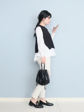 「emi+（エミプラス）のアイテム」を使った、まいさん（レディース・164cm）の秋コーディネート