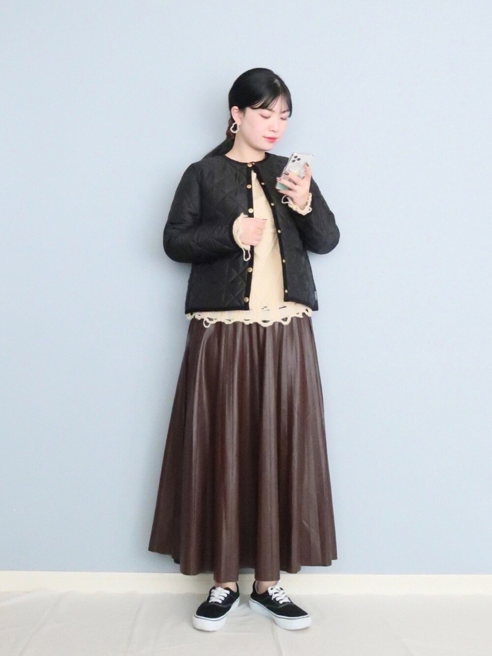 「traditionalweatherwear、トラディショナルウェザーウエア、TWW、年末WEAR感謝祭、秋冬コーデ、カジュアル、ニットコーデ、くすみカラー、大人コーデ、大人カジュアル」｜「IG:mai1220のアイテム（その他、その他）」を使った、まいさん（レディース・164cm）の冬コーディネートの1枚目の写真