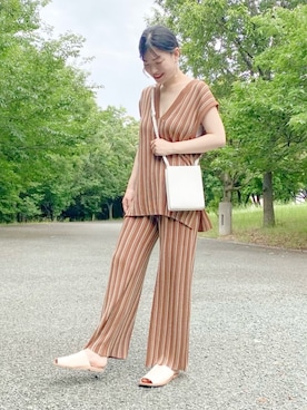 「アイテム（セットアップ、ブラウン系）」を使った、まいさん（レディース・164cm）の夏コーディネート