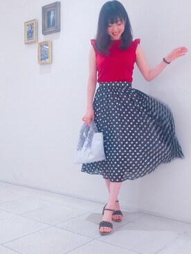 「red」｜「アイテム（アナログ腕時計）」を使った、Makoさん（レディース・159cm）の夏コーディネート