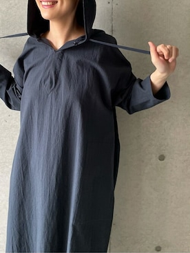 「BEARDSLEY」｜「アイテム（スリッポン）」を使った、BEARDSLEYさん（レディース・158cm）の春コーディネート
