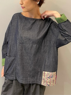 「刺繍」｜「アイテム（チノパンツ）」を使った、BEARDSLEYさん（レディース・158cm）の春コーディネート