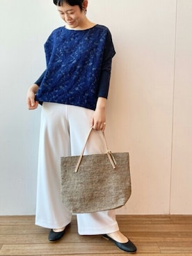 「デニムフロント刺繍カットソー」｜BEARDSLEYさん（レディース・165cm）の春コーディネート