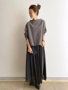 「BEARDSLEY（ビアズリー）のアイテム（ブレスレット）」を使った、BEARDSLEYさん（レディース・166cm）の秋コーディネート