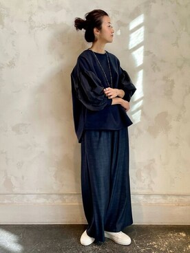 「リラックスコーデ」｜「アイテム（アクセサリー）」を使った、BEARDSLEYさん（レディース・166cm）の冬コーディネート