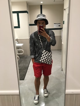 「BROWNY（ブラウニー）のアイテム（バッグ）」を使った、ＤＴさん（メンズ・177cm）の秋コーディネート