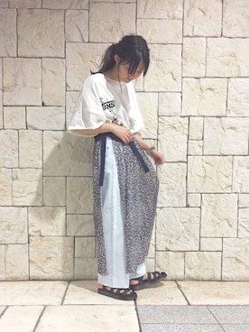「リメイクデニム」｜「アイテム（スカート）」を使った、あきゃりーさん（レディース・158cm）の夏コーディネート