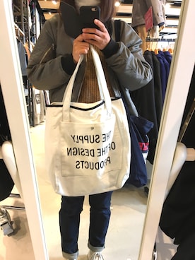 「NANO universe（ナノユニバース）のアイテム（MA-1）」を使った、雪さん（レディース・164cm）の冬コーディネート