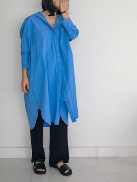 「blue」｜「アイテム（サンダル）」を使った、aizuさん（レディース・156cm）の秋コーディネート