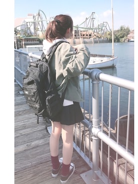 「ミリタリージャケット」｜「アイテム（スニーカー）」を使った、Hiromi ☺︎さん（レディース・159cm）の秋コーディネート