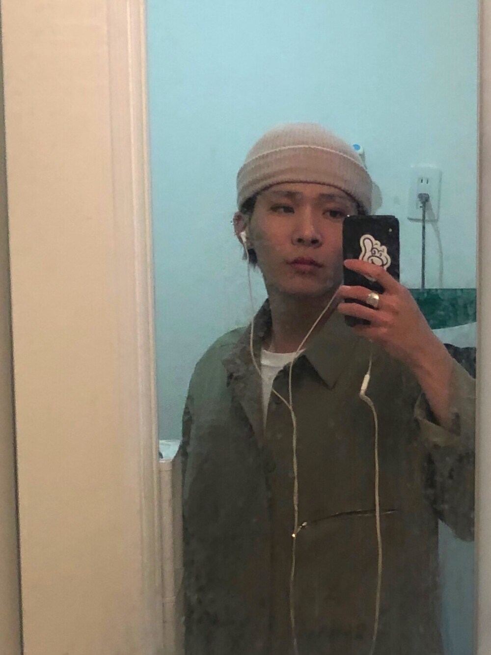 hubくん｜floristのリングを使ったコーディネート WEAR