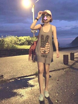 「F-TROUPE（エフトゥループ）のアイテム（スニーカー）」を使った、小漂さん（レディース・156cm）の秋コーディネート
