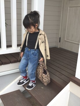 「ZARA（ザラ）のアイテム（トレンチコート、ベージュ系）」を使った、kkkさん（キッズ・100cm）の秋コーディネート