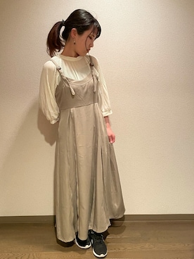 「NICE CLAUP（ナイスクラップ）のアイテム（オールインワン・サロペット）」を使った、こさえさん（レディース・153cm）の春コーディネート