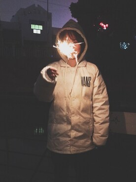 「VANS（バンズ）のアイテム（ダウンジャケット/コート）」を使った、格外得さん（レディース・163cm）の冬コーディネート