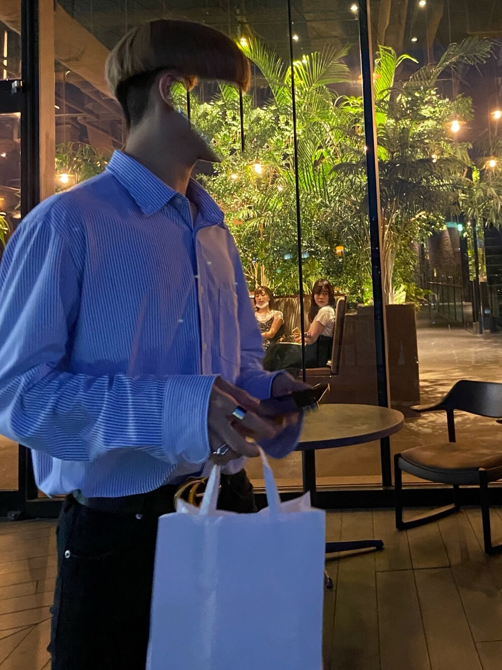 「今日のコーデ、シンプルコーデ、カジュアル、夏、秋コーデ、オトナカジュアル、大人コーデ、相互フォロー、オーバーサイズ、韓国ファッション」｜「GUCCIのアイテム（ベルト、ゴールド系）」を使った、にすいの村瀬君さん（メンズ・172cm）の夏コーディネートの1枚目の写真