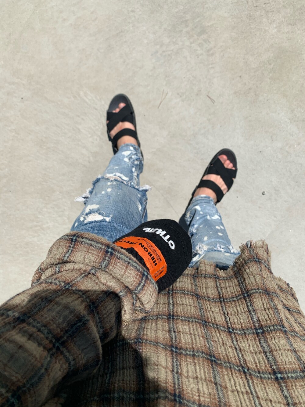 「過去pic、過去コーデ、秋コーデ、ストリートコーデ、おしゃれさんと繋がりたい」｜「HERON PRESTONのアイテム（トップス、ブラック系）」を使った、たつやさん（メンズ・177cm）の夏コーディネートの1枚目の写真