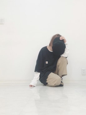 「Carhartt（カーハート）のアイテム（Tシャツ/カットソー、ブラック系）」を使った、atamuさん（レディース・152cm）の春コーディネート
